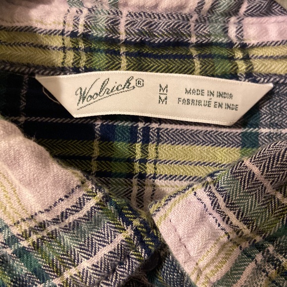 WOOLRICH LONG SLEEVE PLAID BUTTON UP SHIRT SIZE MEDIUM - Picture 2 of 10